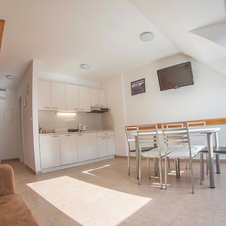 Apartment Smon Kranjska Gora Rum bild